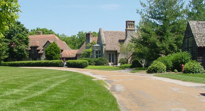 Morgan Wallen House: Inside the Country Star’s Stunning Nashville Home Morgan Wallen House: Inside the Country Star’s Stunning Nashville Home