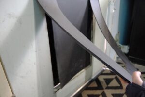 how to make a doggie door