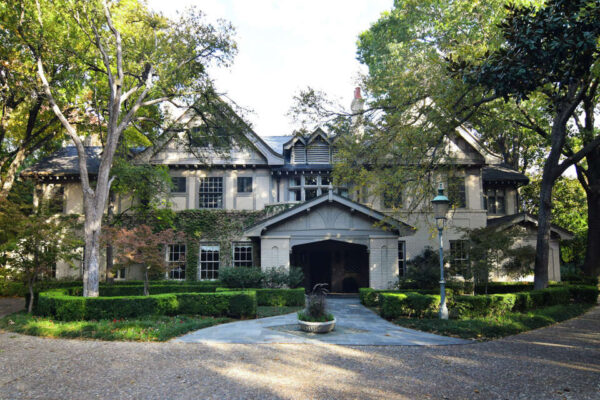 jerry jones house